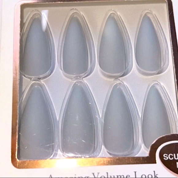 KISS Gel Fantasy High Volume Gel Nails - Picture 6 of 9